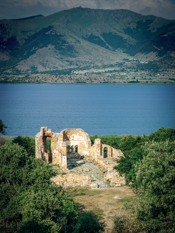 Agios Achilios, Prespes Lake