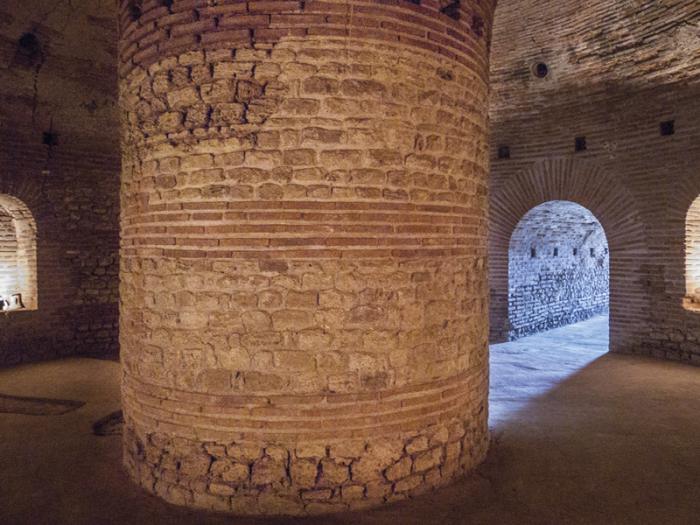 pomorie tomb.jpg