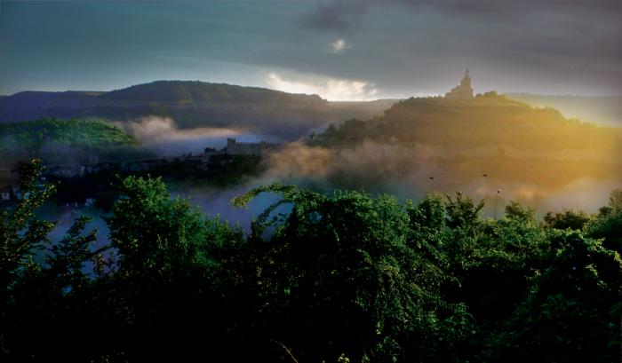 tarnovo_open.jpg 