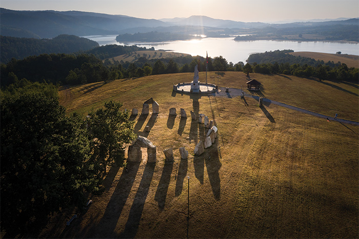 stone circle bulgaria.jpg 