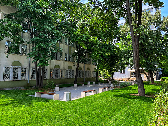 VIP gardens 2.jpg