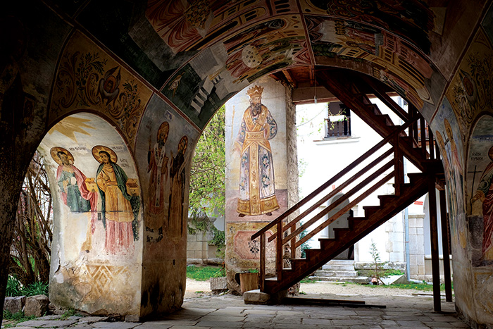 bachkovo monastery.jpg 