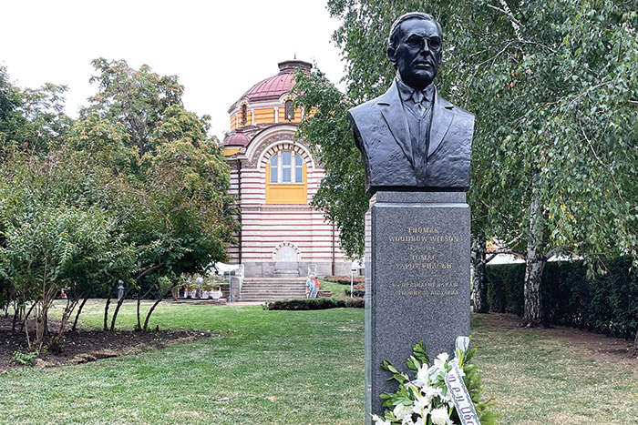 Monument to US President Woodrow Willson