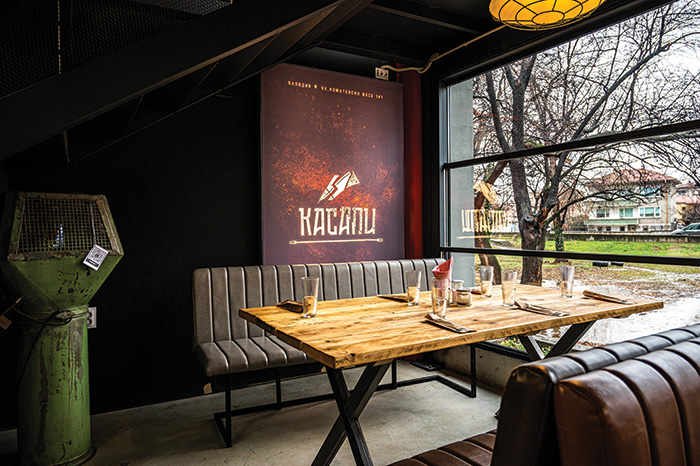 Kasapi Restaurant interior.jpg 