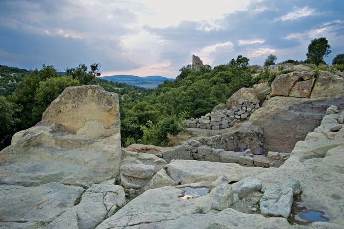 Archeologist Nikolay Ovcharov propounds it was at Perperikon that Dyonisus' orachcle foresaw the bright future of both Alexander the Great and Augustus