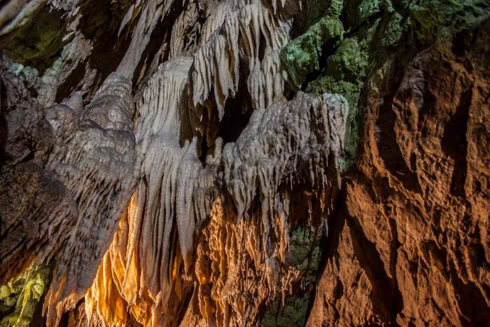 Yagodinska Cave