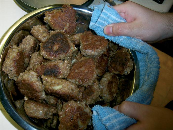 Kyufteta are the great rival of kebapcheta