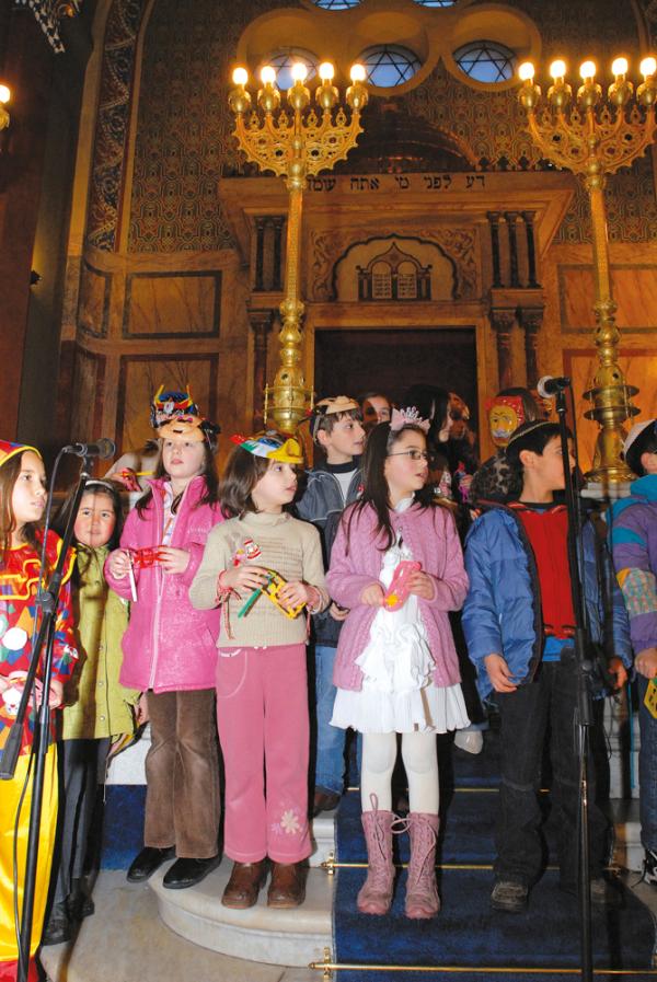Jewish children at Purim / © Solomon Fransez
