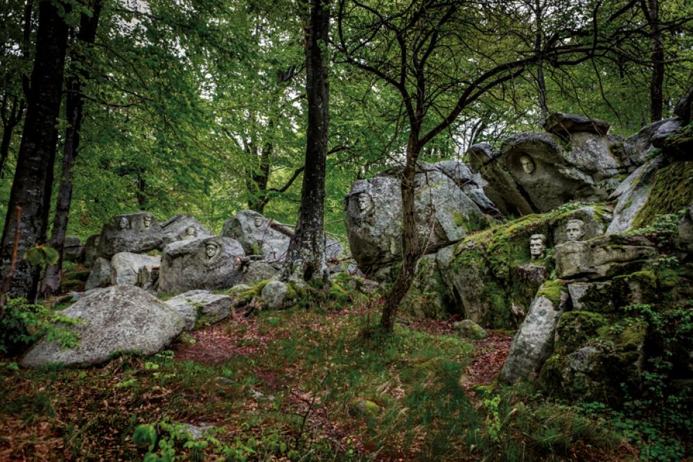 barikadite monument.jpg