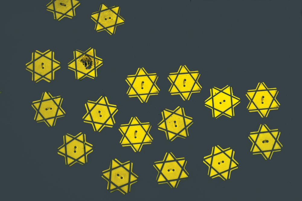 stars worn by bulgarian jews.jpg