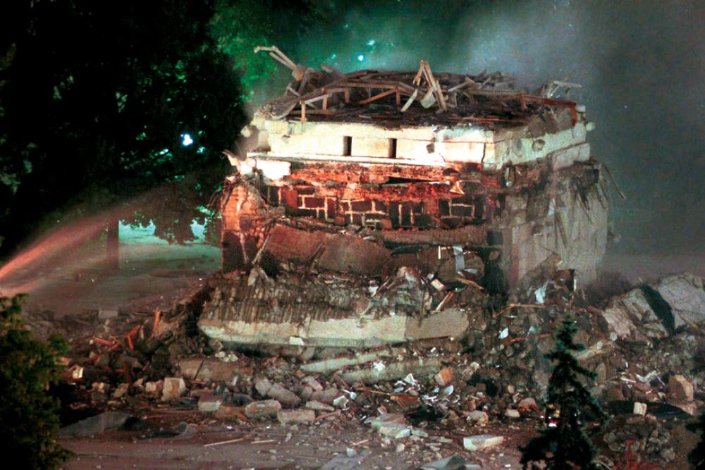 mausoleum destruction.jpg 