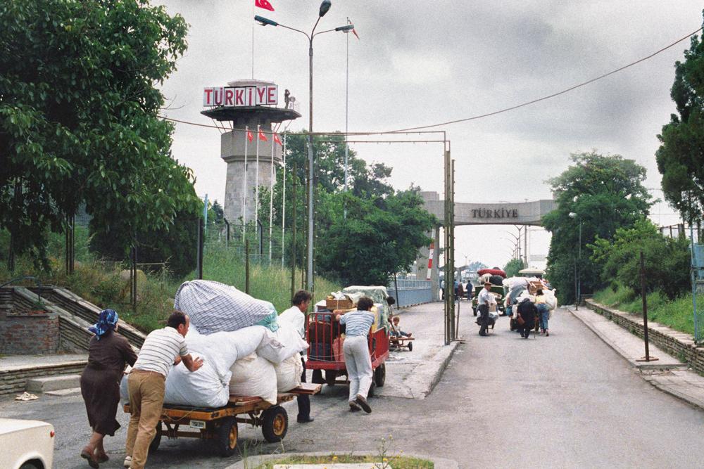 Within three months 350,000 Turks were forced to leave Bulgaria for Turkey