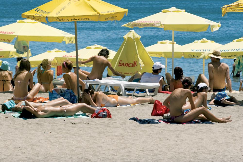 bulgarian beach.jpg 
