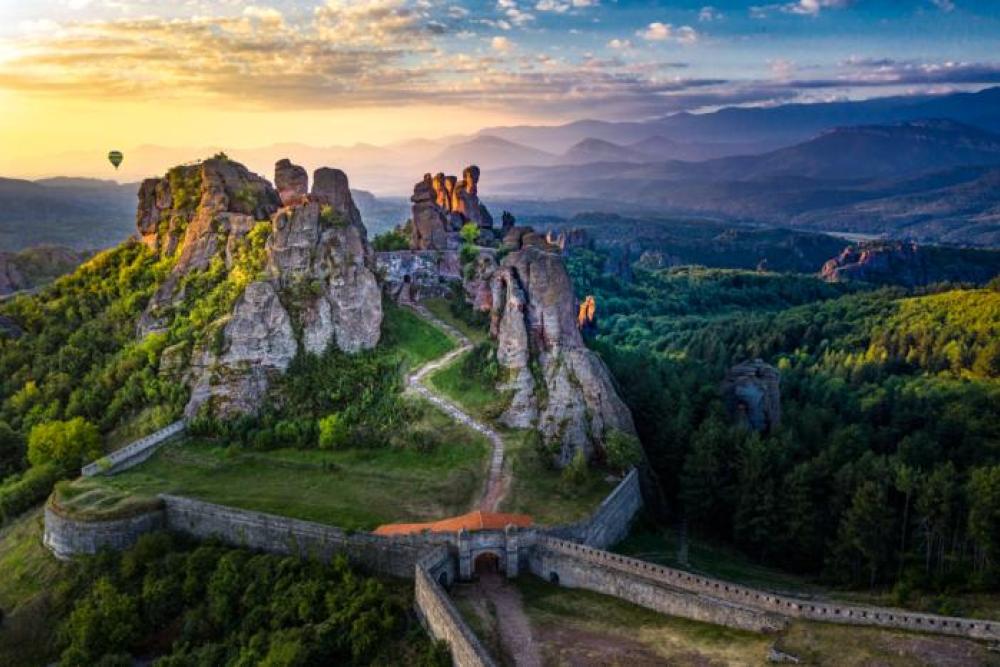 strange rocks belogradchik