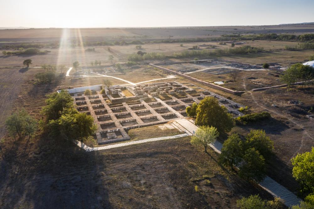 palace remains