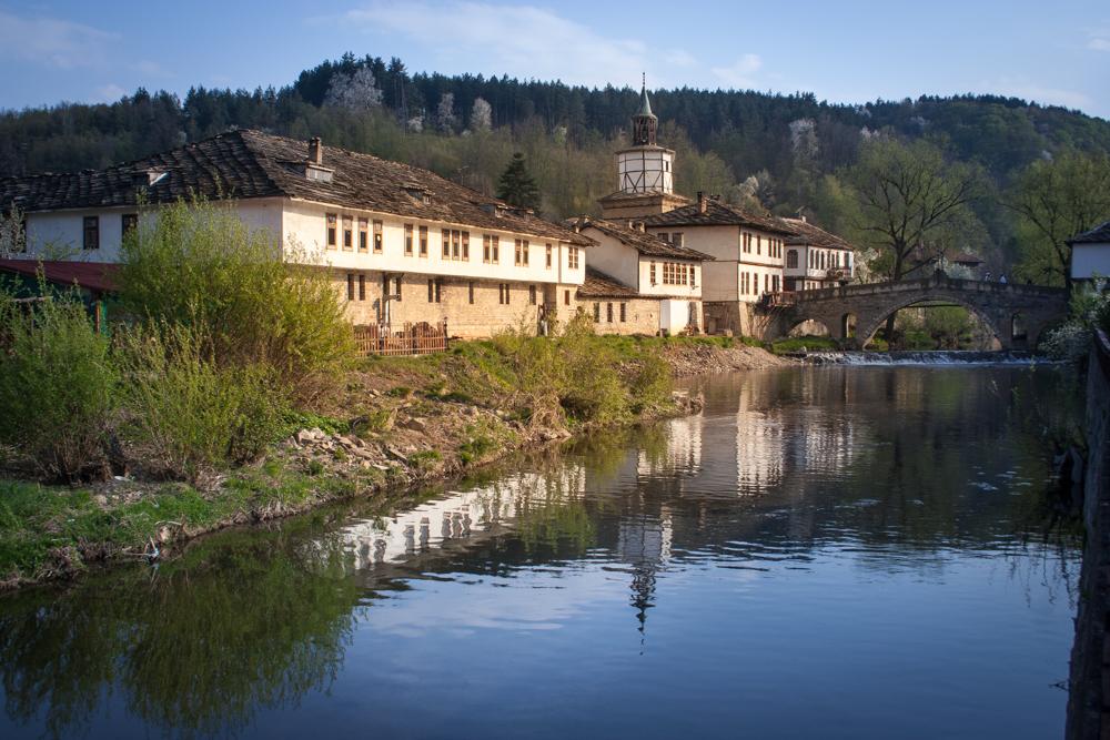 tryavna