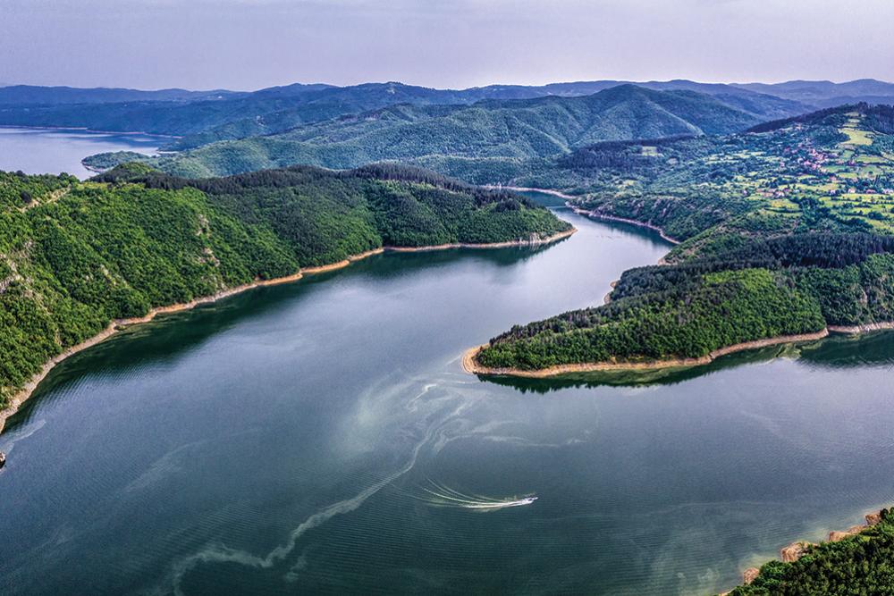 Kardzhali Dam is a preferred spot for picnic, photos and some water fun