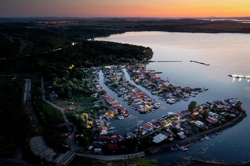 fishermen settlement bulgaria sunset