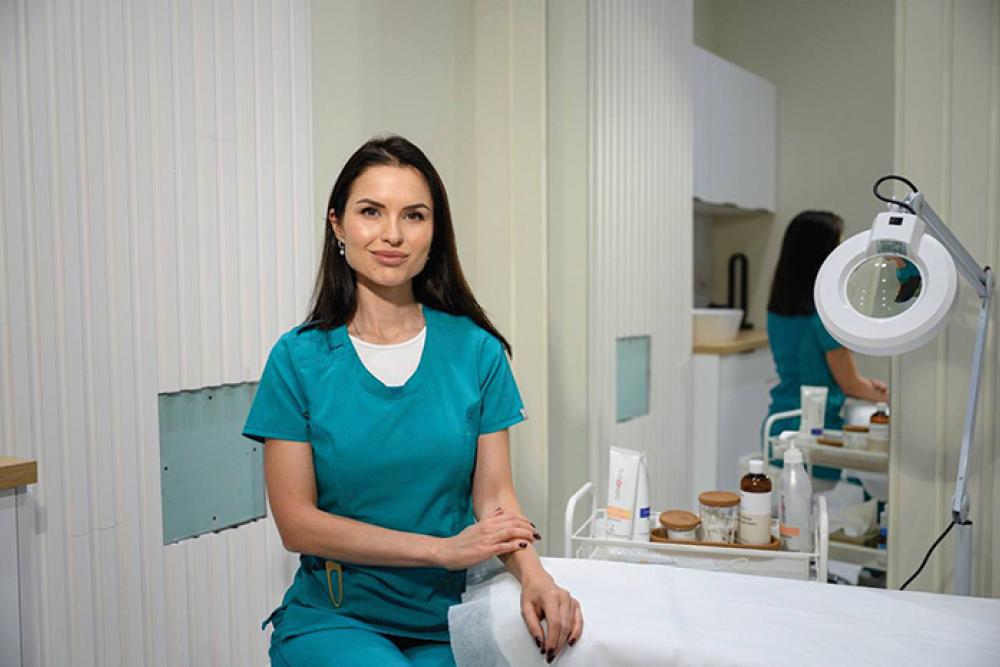 Elena Makreeva SkinCleanIc.jpg 