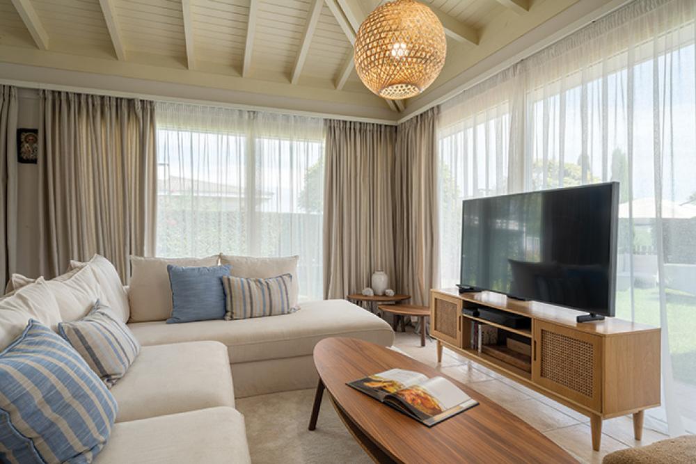 House of Yana Sea house interior 3.jpg