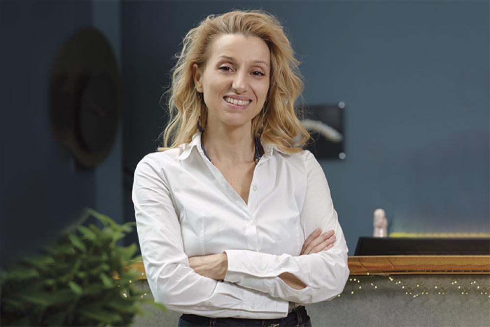 Dr Elena Voeva Dental 2.jpg