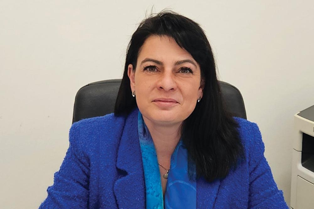 elena dragozova forestry university.jpg 