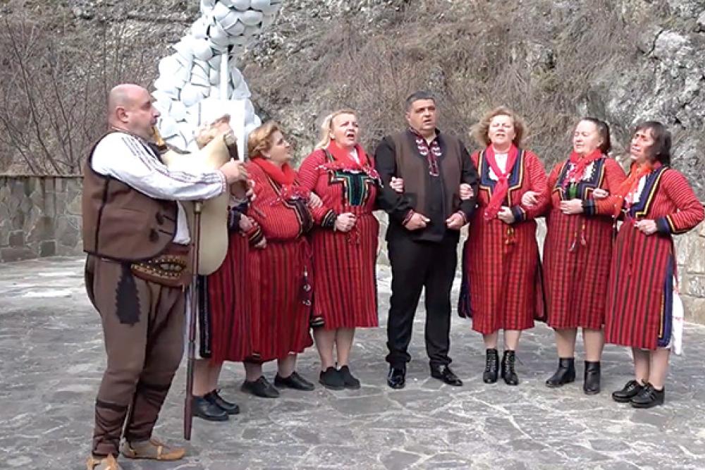 zabardo singers trump.jpg 