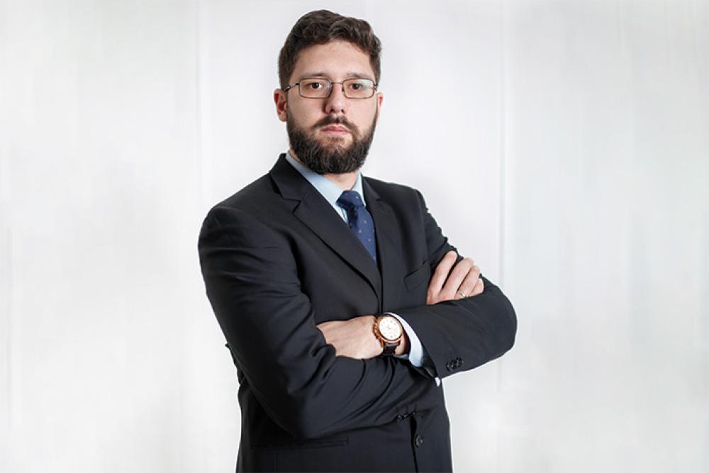 similiyan stefanov lawyer.jpg 