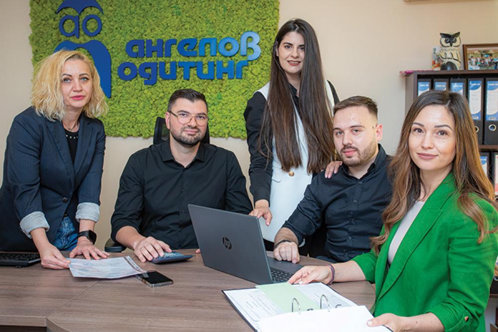 Angelov Auditing.jpg