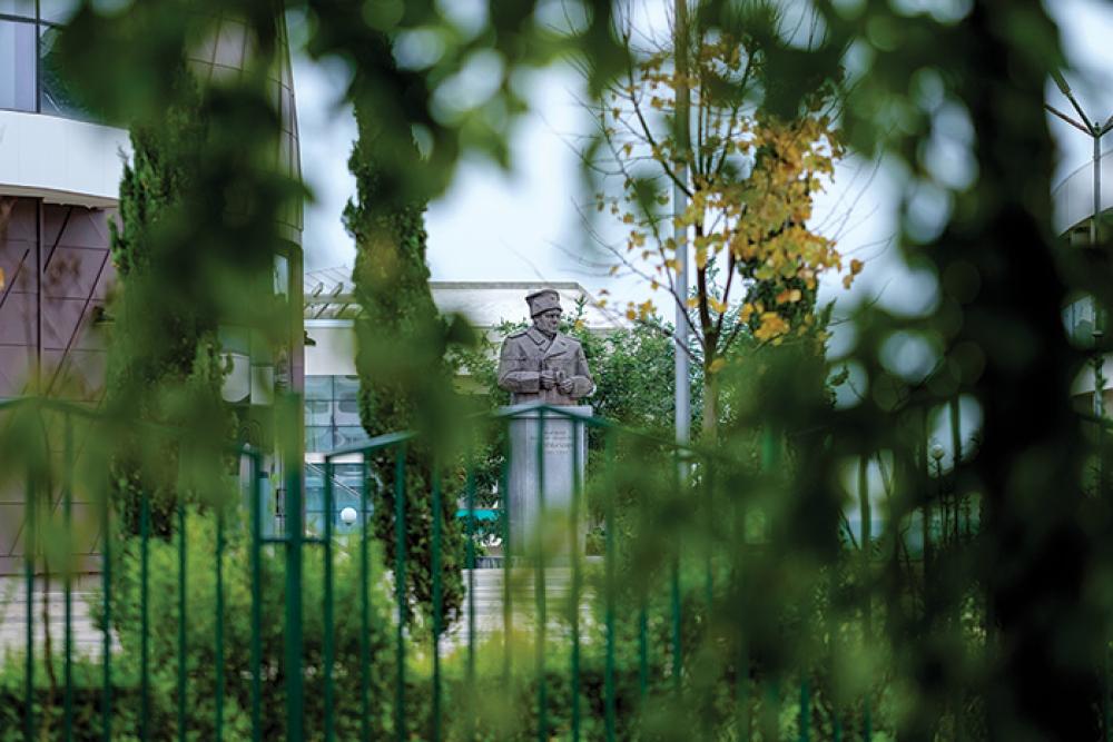 kamchiya russian complex monument.jpg 