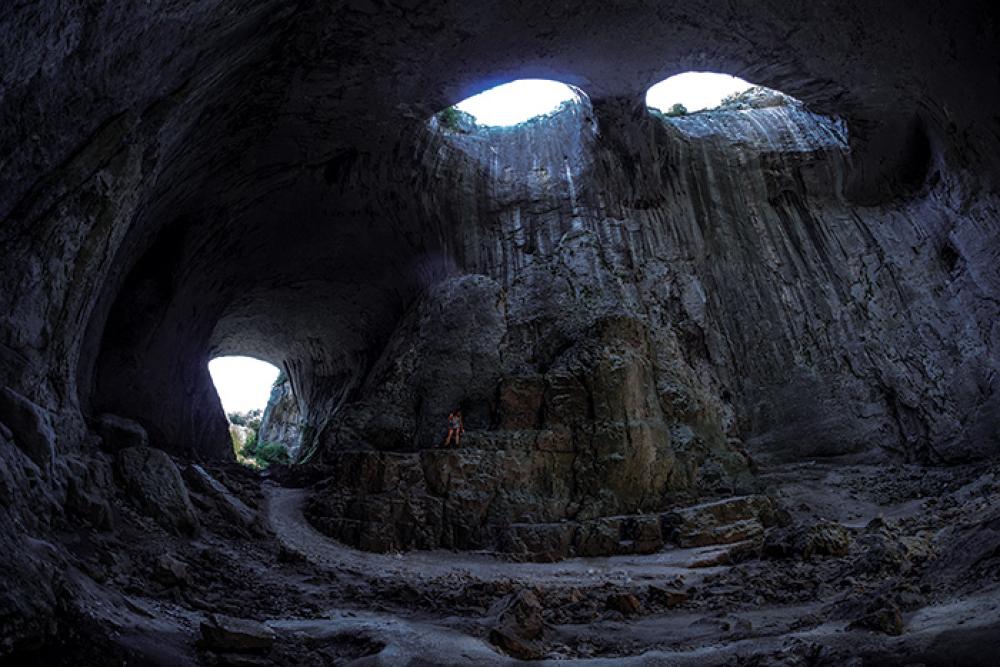 Gods eyes cave 2.jpg 