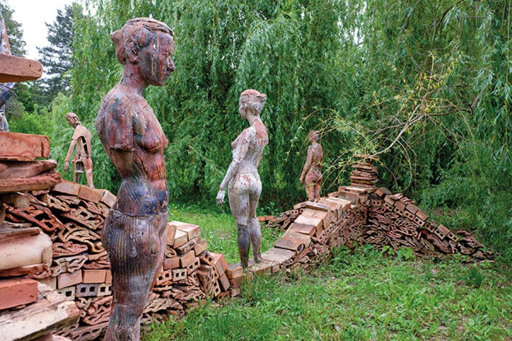 cherven bryag open air ceramic sculpture 5.jpg 