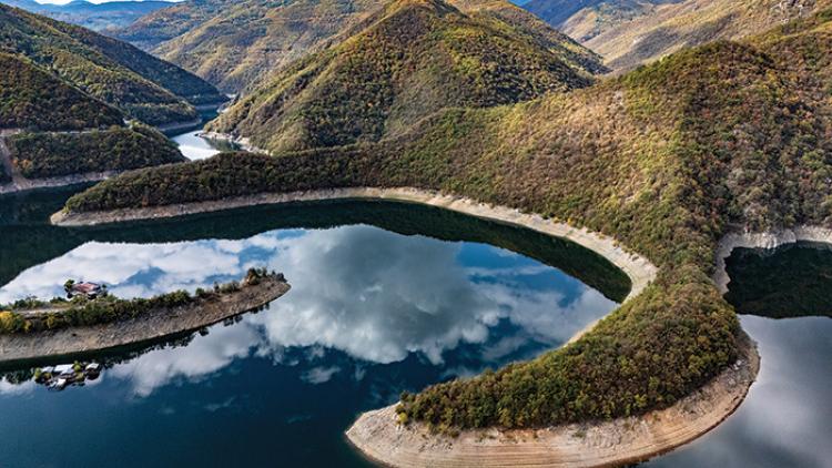 Bulgaria Vacha Dam_0.jpg 