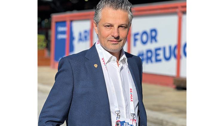 Stoyan Gochev Remax.jpg 